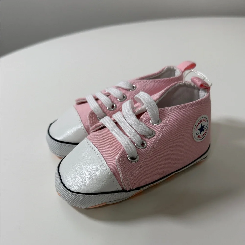 Baby Canvas Walker‎ Sneakers in Pink with White Toe